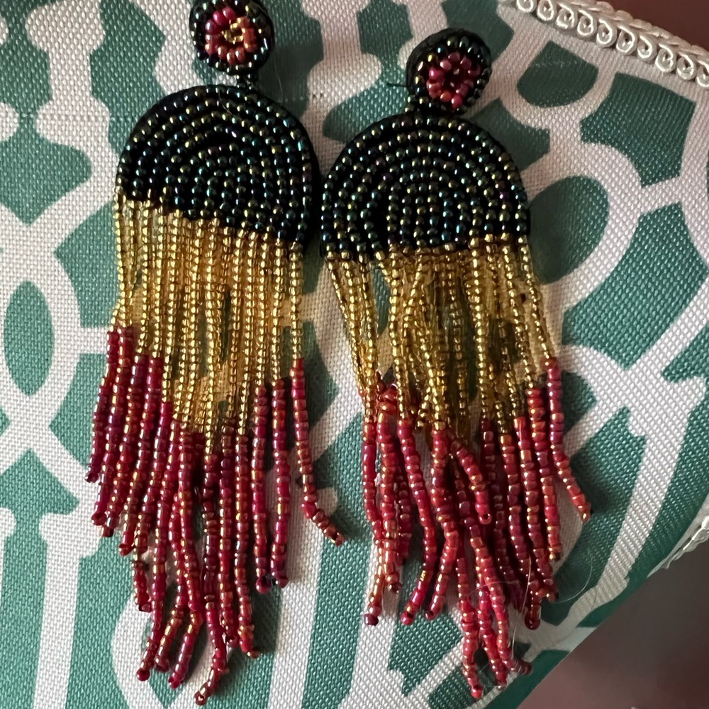 Butterfly Necklace with Boho Beaded earrings - Picture 7 of 10